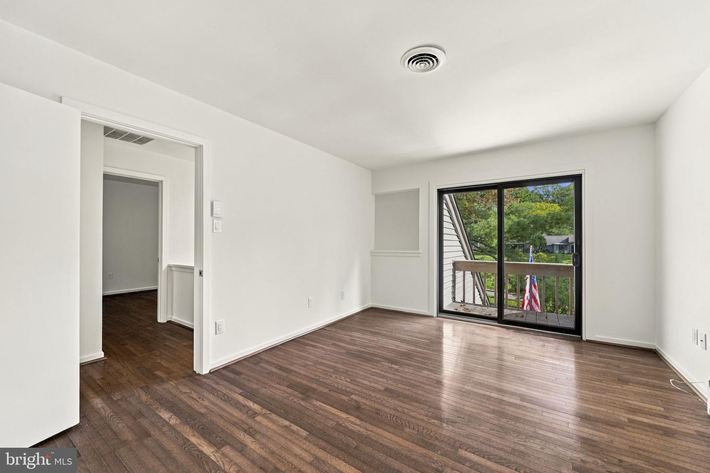 105 Ashton Way Property Photo 19