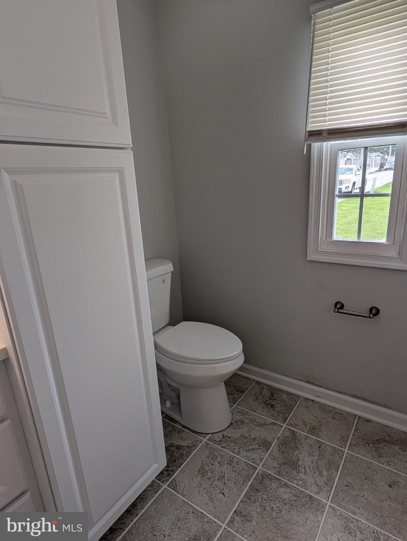 9 Fleming Dr Property Photo 12