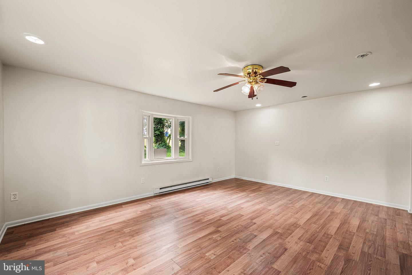 25 New St Property Photo 16