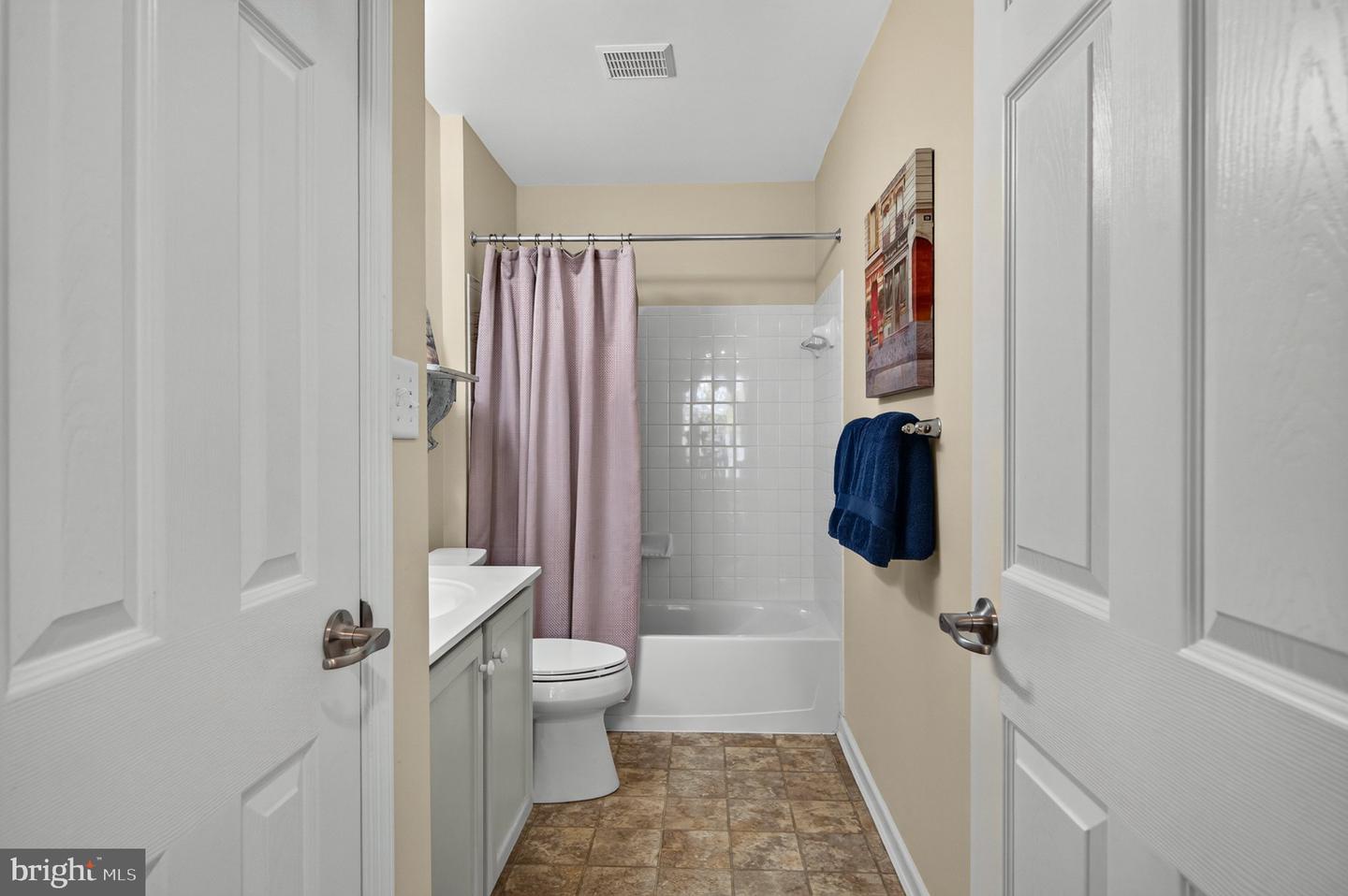 408 Wrigley Blvd Property Photo 28