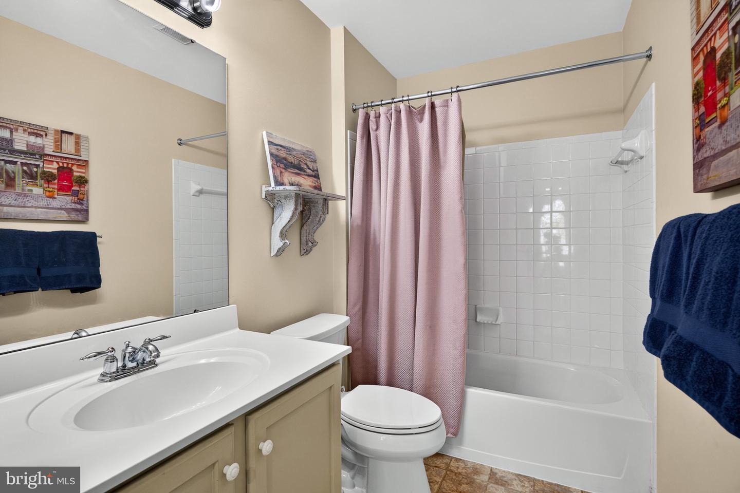 408 Wrigley Blvd Property Photo 29