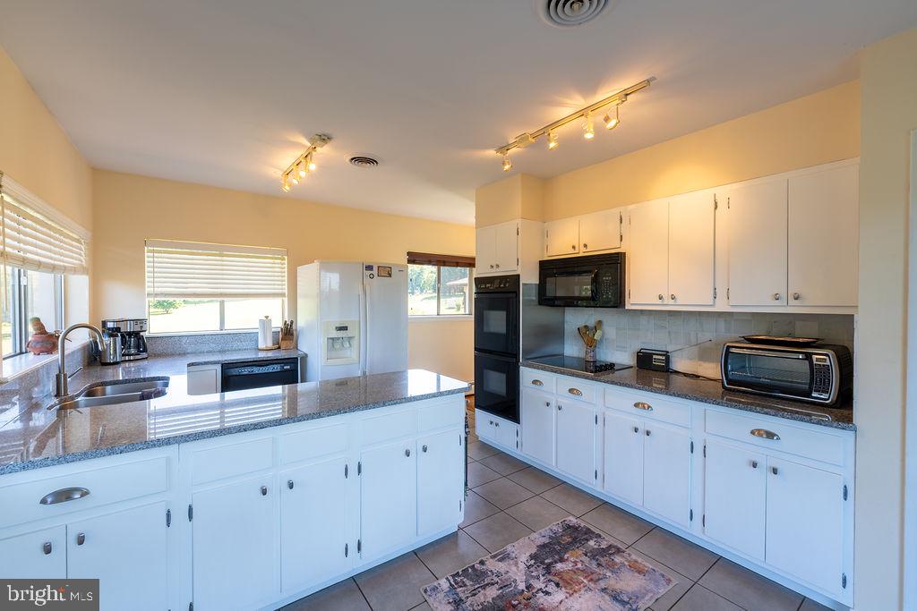 1732 Flint Hill Rd Property Photo 22