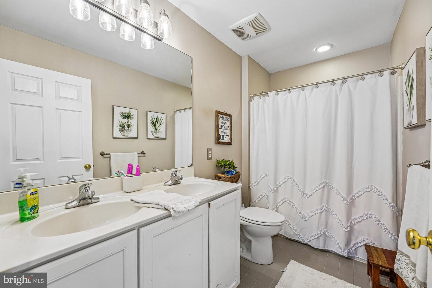 212 Aranglen Way Property Photo 36