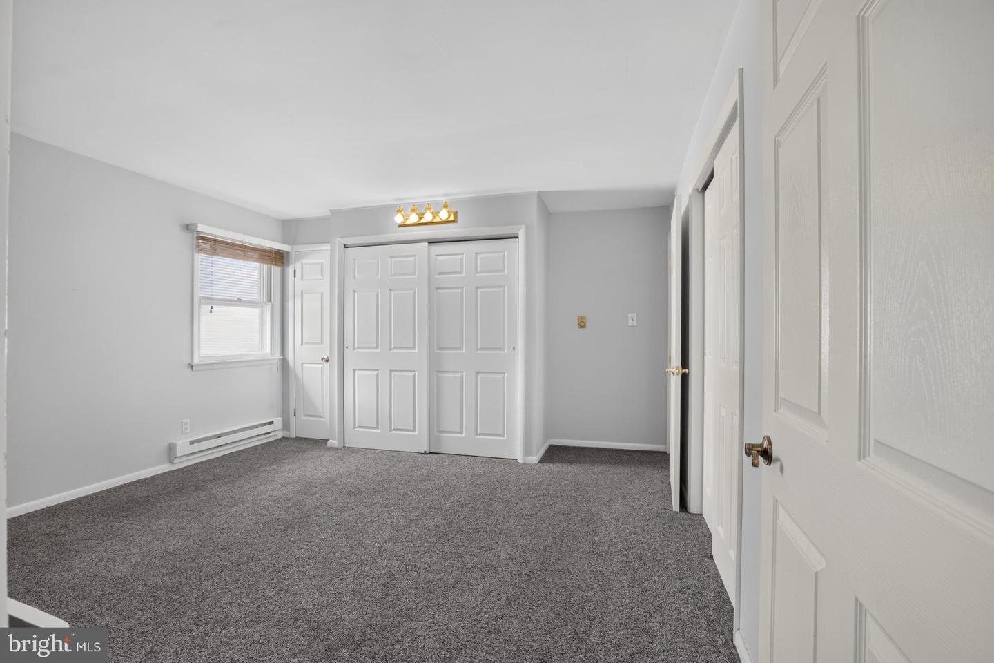 720 S Washington St Property Photo 18