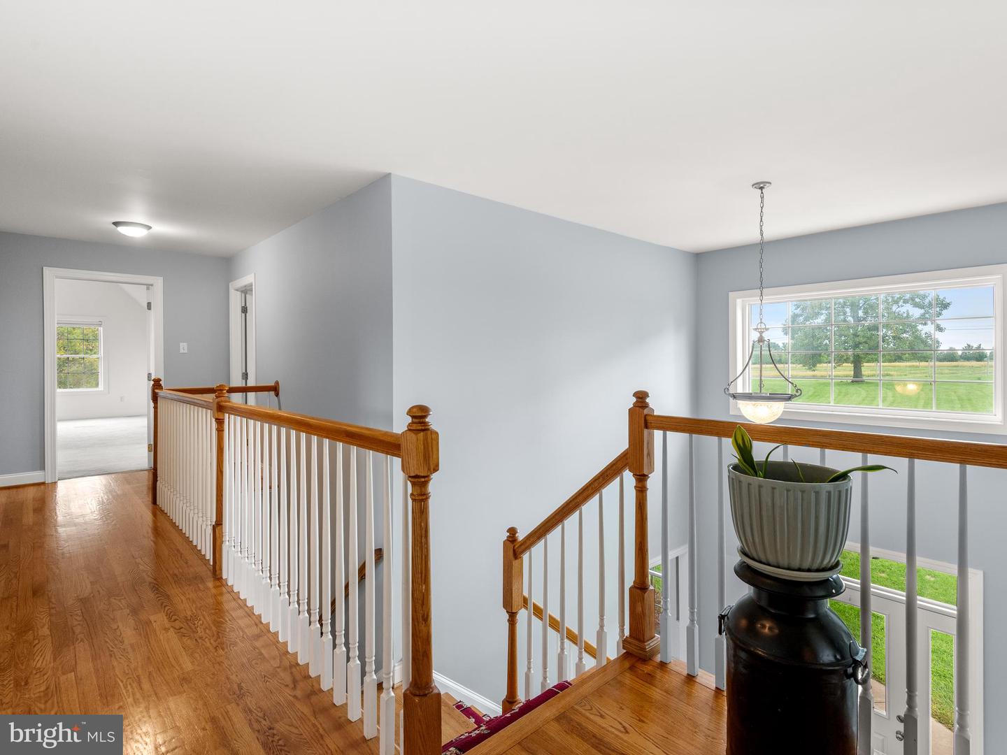 987 N Manor Rd Property Photo 32