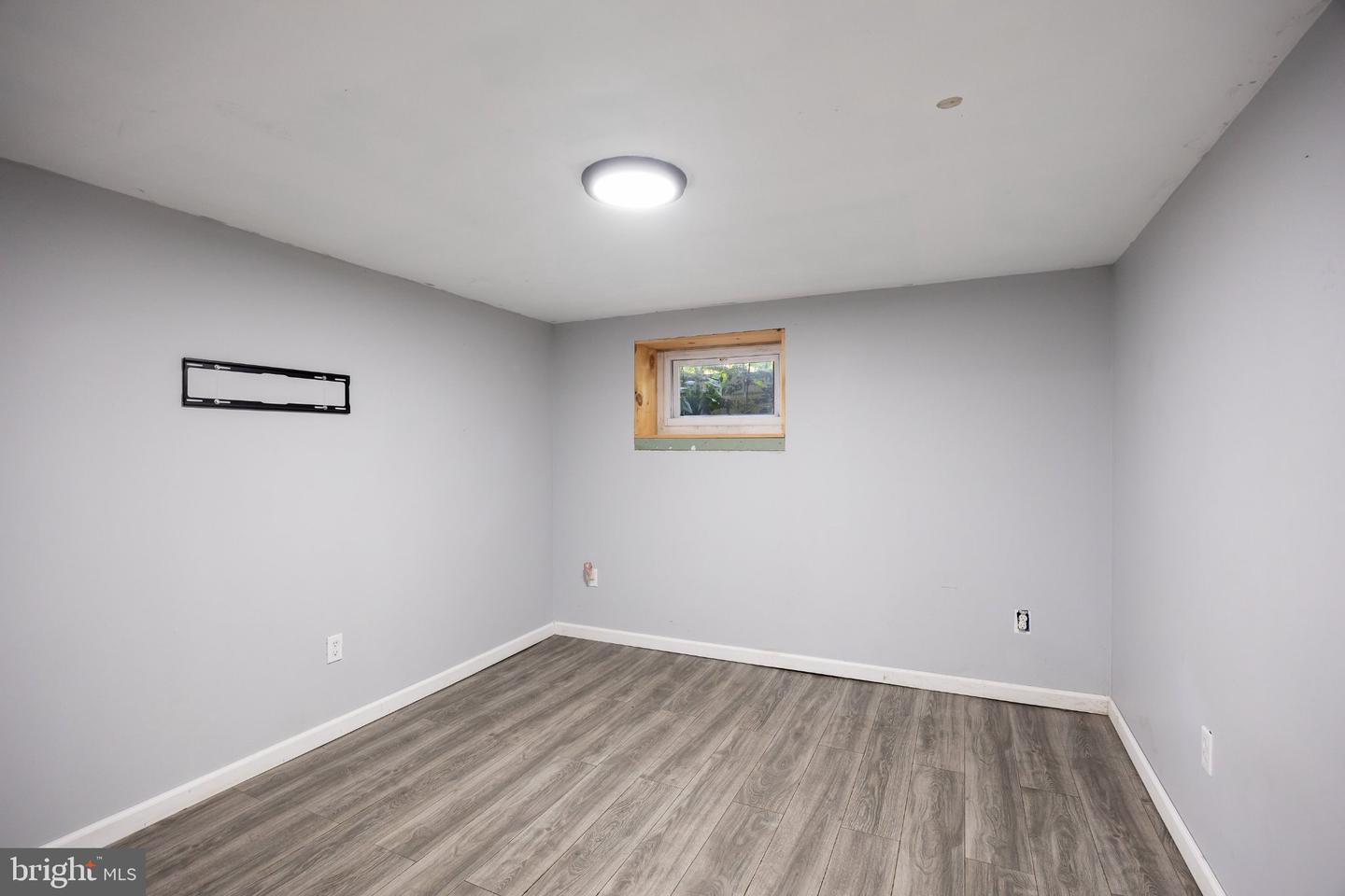 804 Forest Ln Property Photo 29
