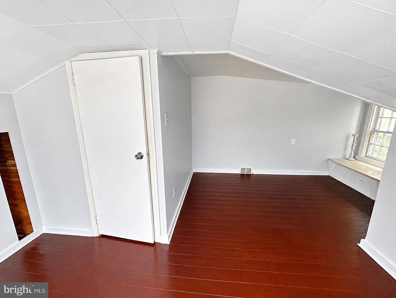 497 Lancaster Ave Property Photo 21