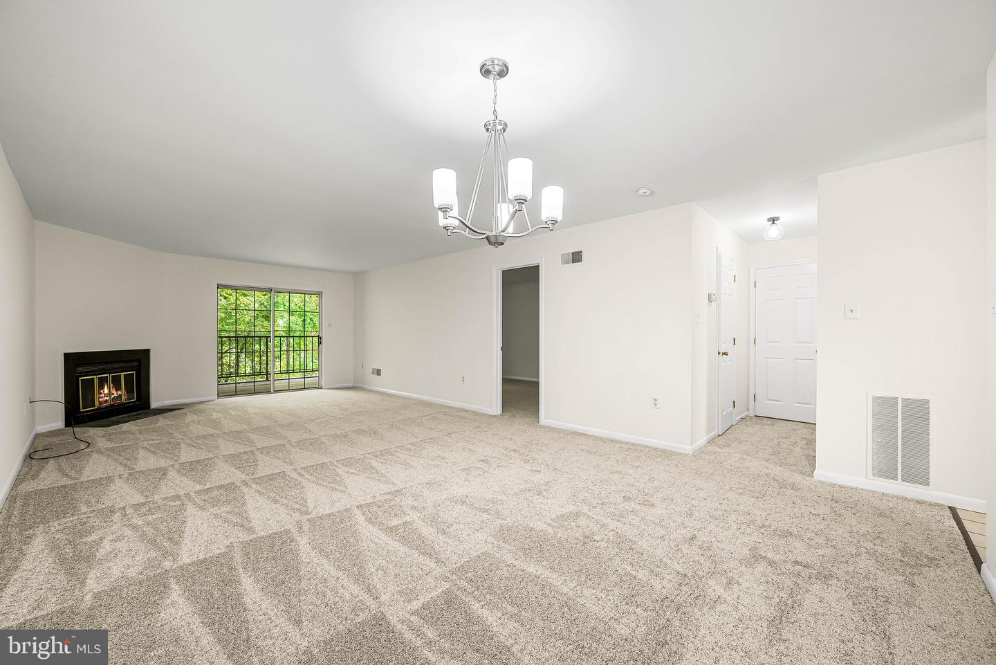 306 Valley Stream Ln #306 Property Photo 11