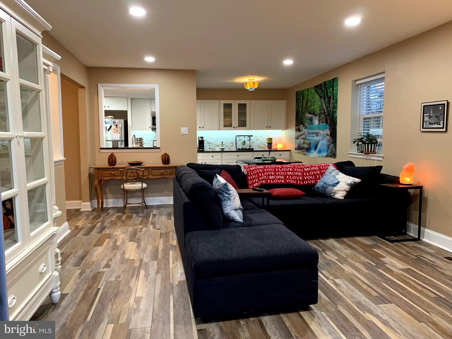 361 Drummers Ln #361 Property Photo 2