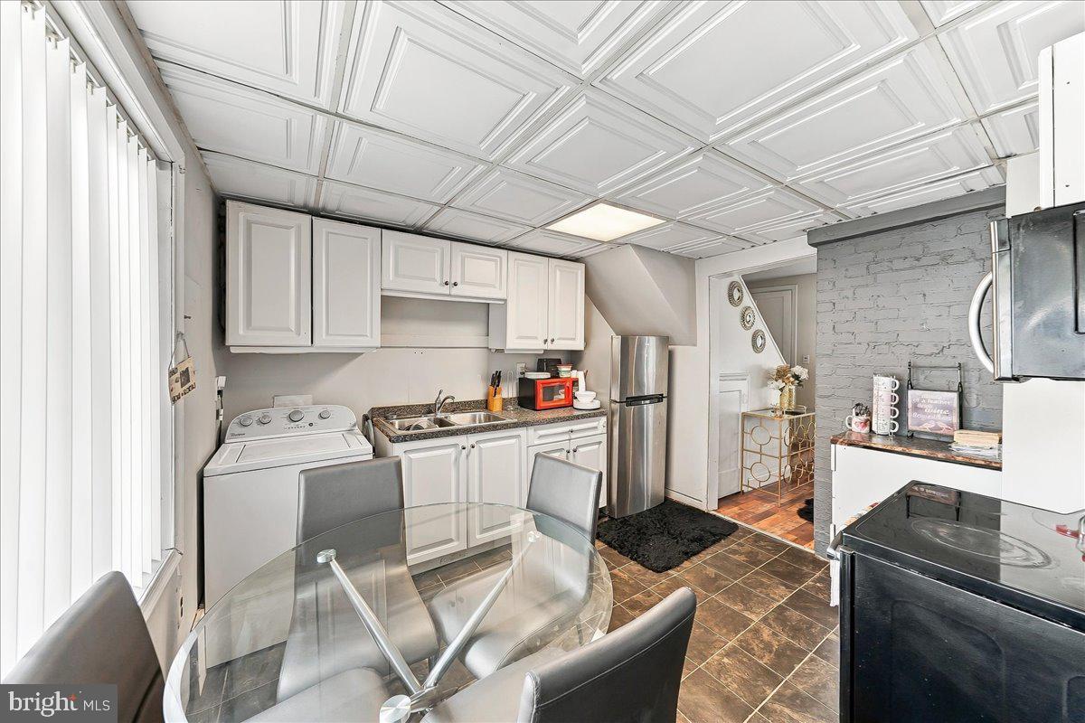 10 Quarry St Property Photo 8