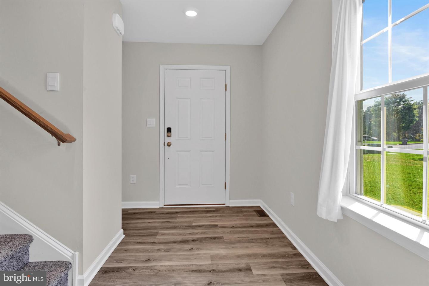 103 Cornwall Pl Property Photo 8