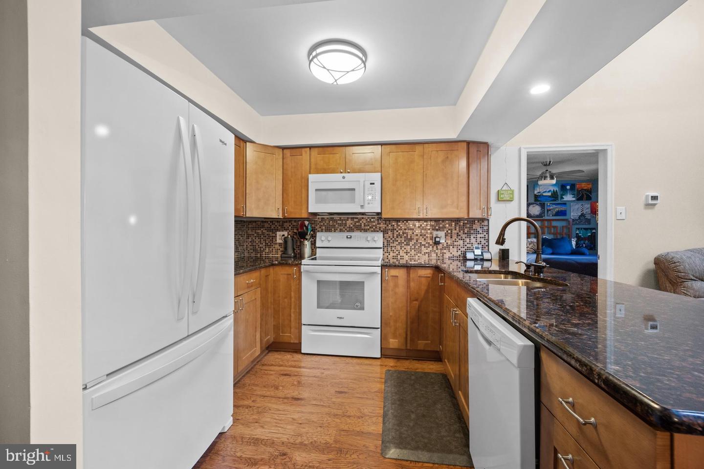 1133 Washington Pl #33 Property Photo 15