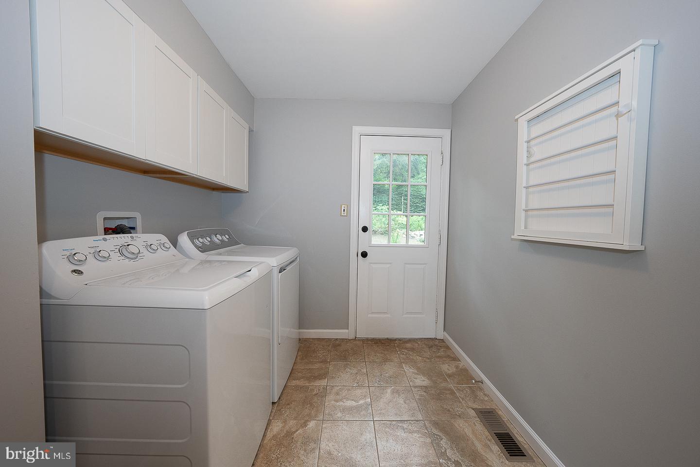 512 Conestoga Rd Property Photo 17