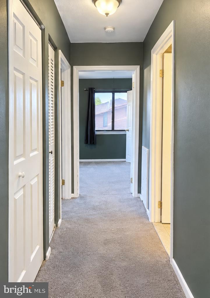 524 Valley Dr #524 Property Photo 4