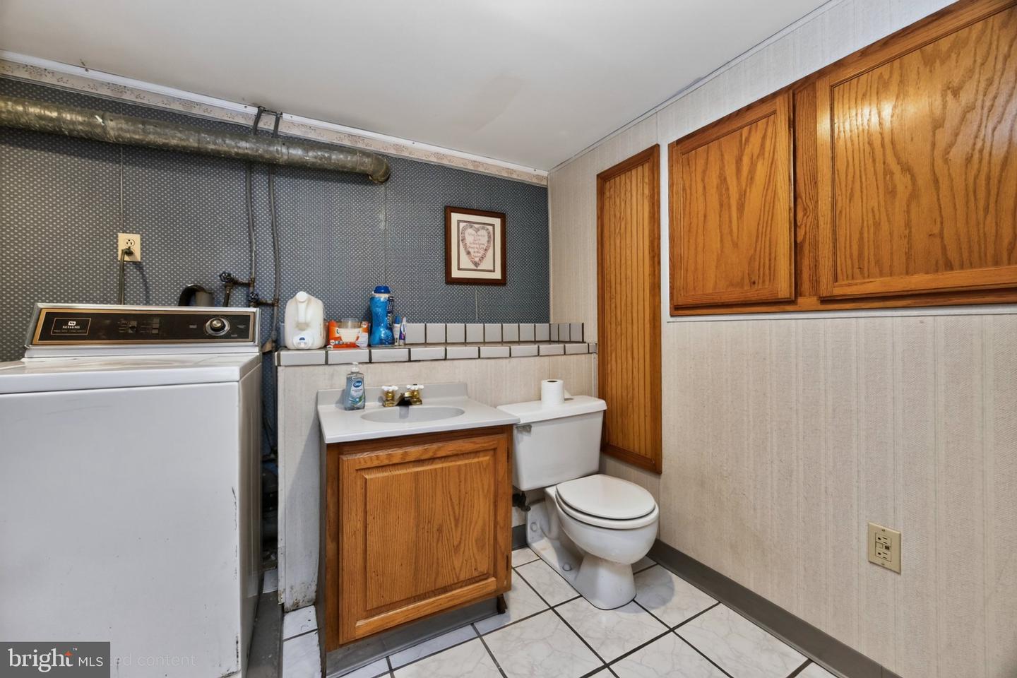 401 Pikeland Ave Property Photo 41