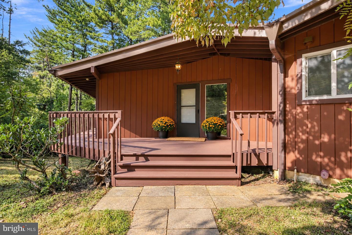 2367 Pheasant Hill Ln Property Photo 4