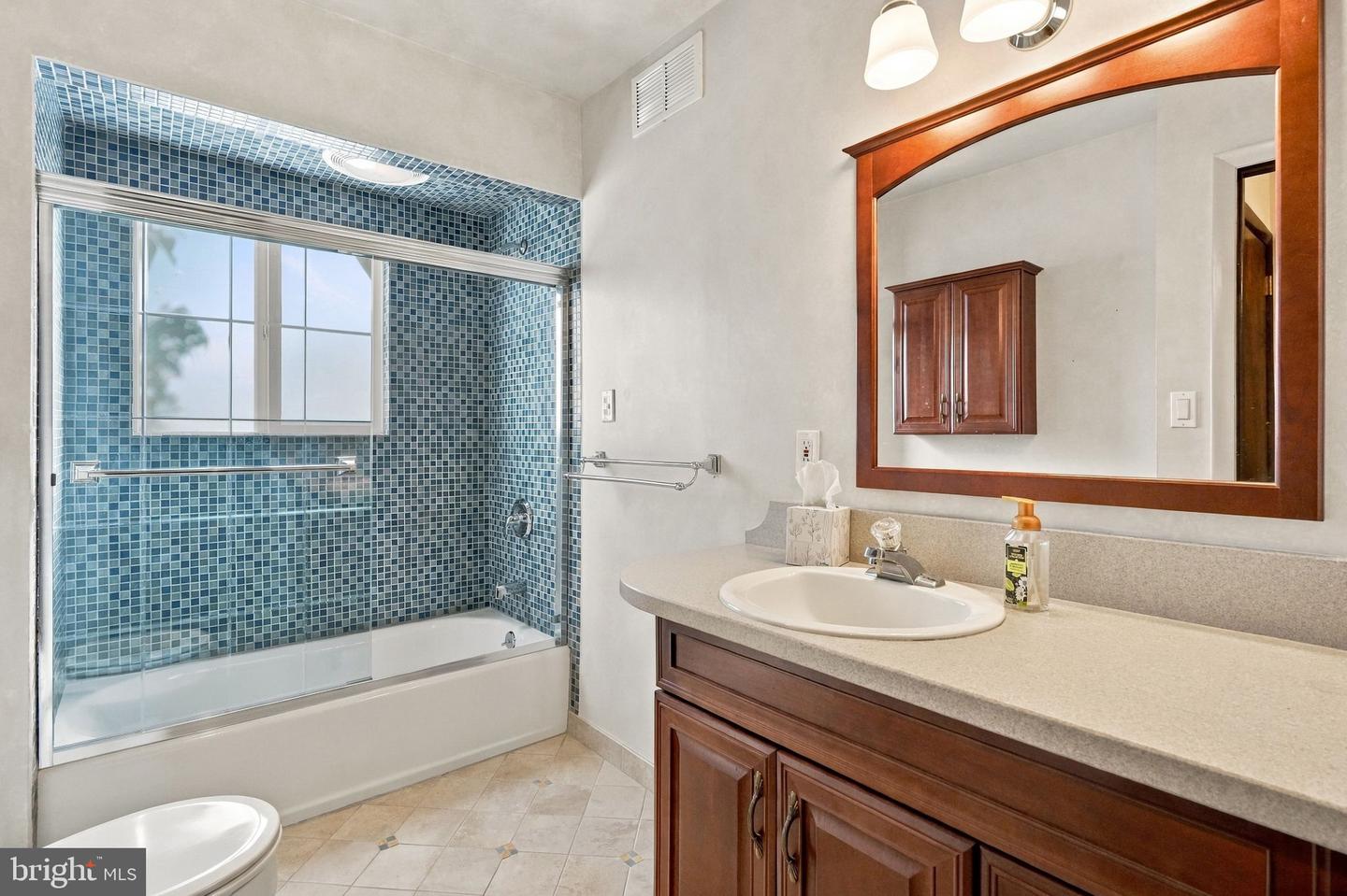 2367 Pheasant Hill Ln Property Photo 38