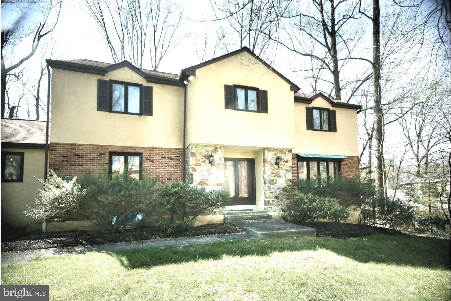1120 CYMRY DR Property Photo 1