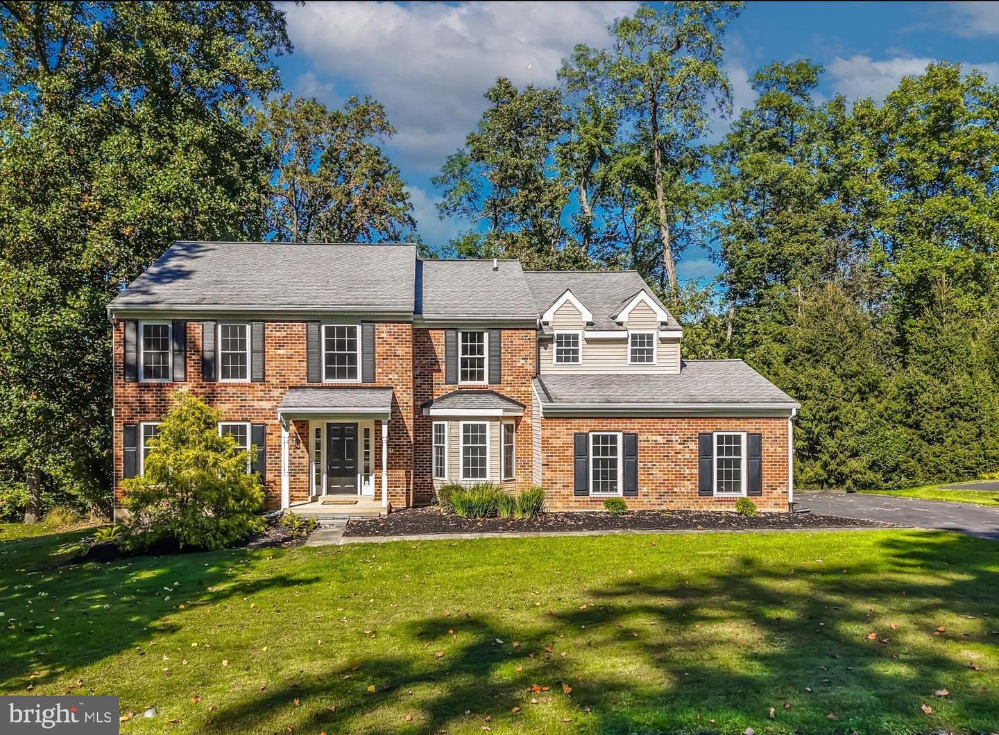 102 HONEY TREE CT