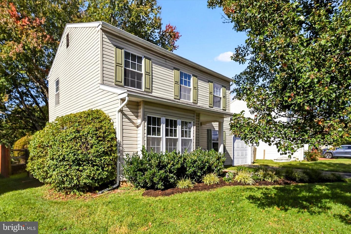 1303 LAWSON LN Property Photo 1