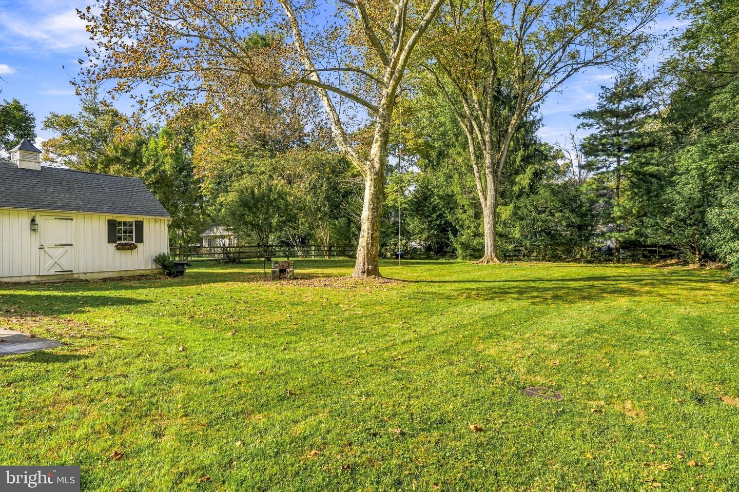 237 Highland Ave Property Photo 50