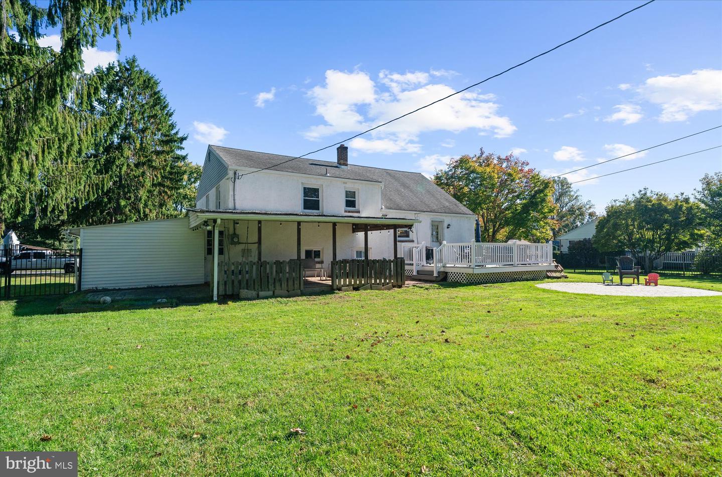 310 Westbrook Dr Property Photo 42