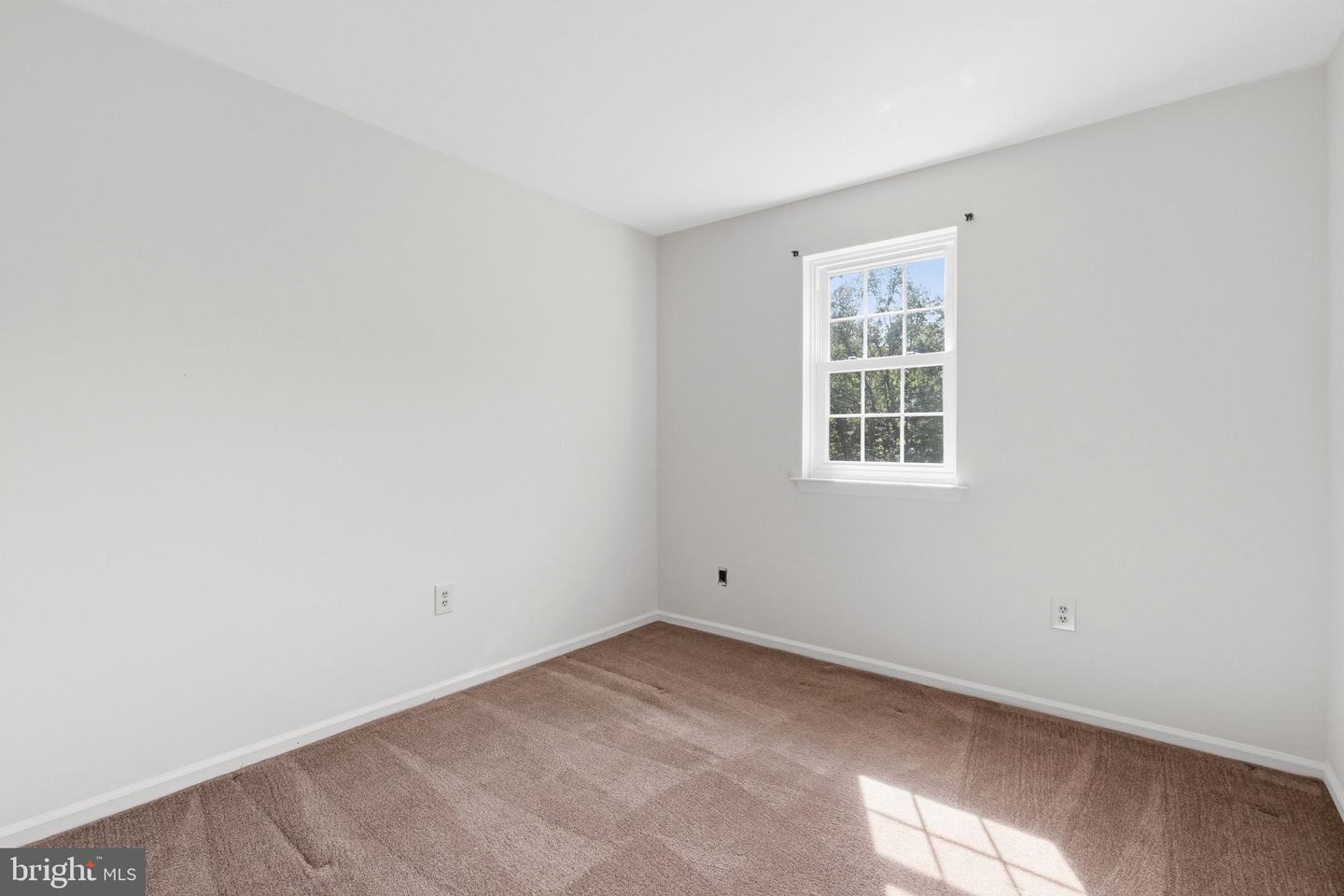 1909 Diane Cir Property Photo 21