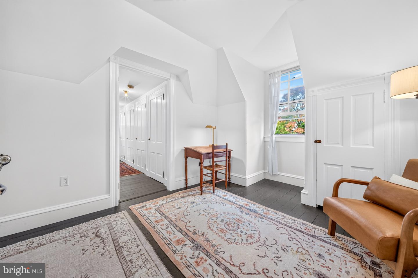 141 E Marshall St Property Photo 31
