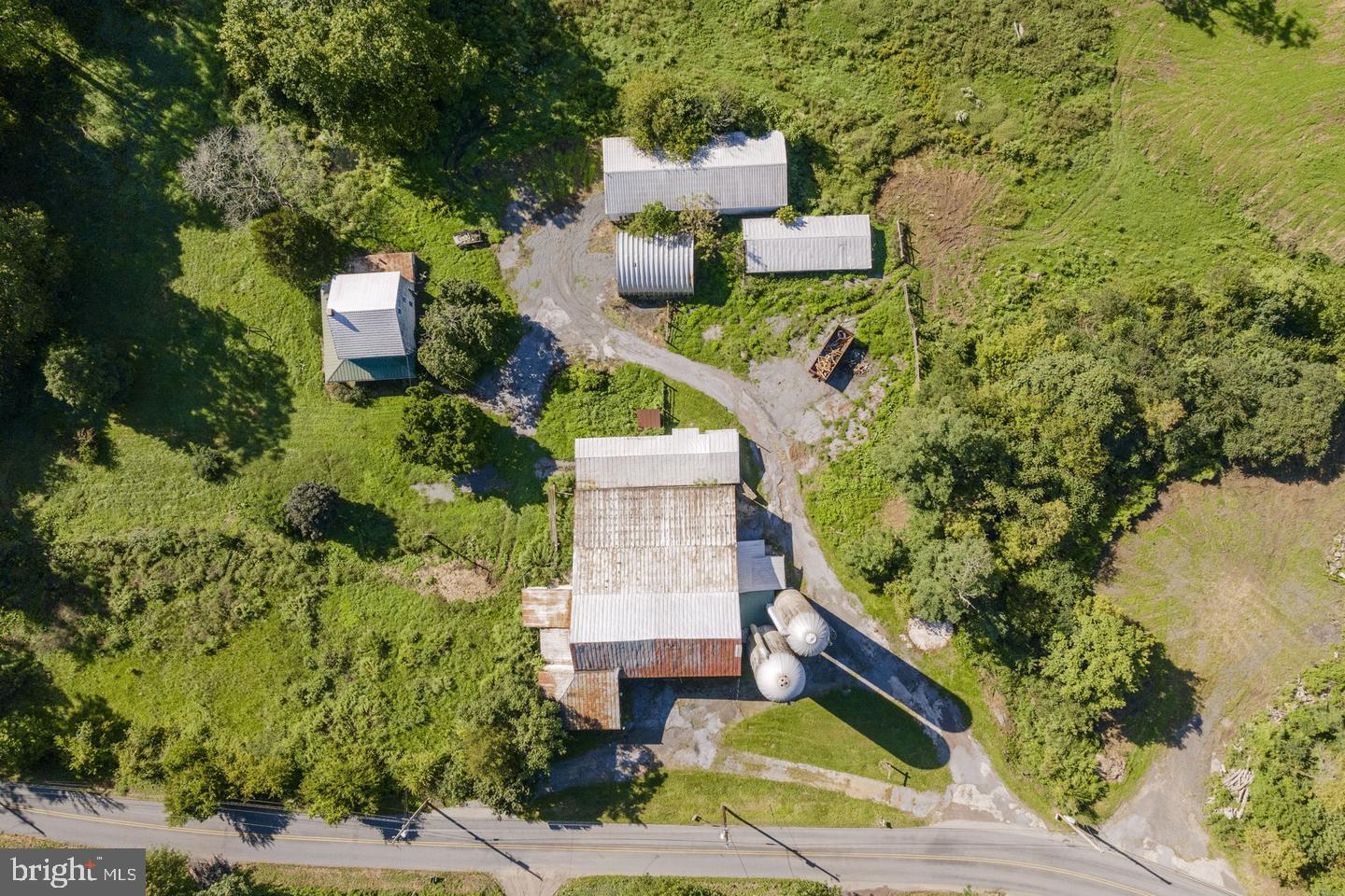 1250 New Philadelphia Rd Property Photo 2