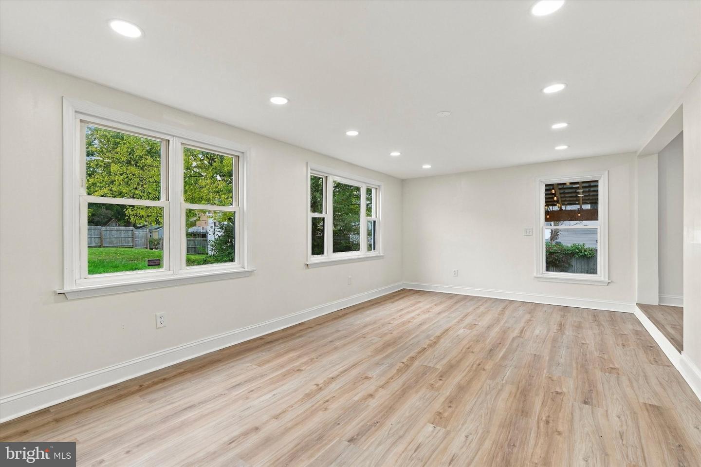 21 Grant St Property Photo 19