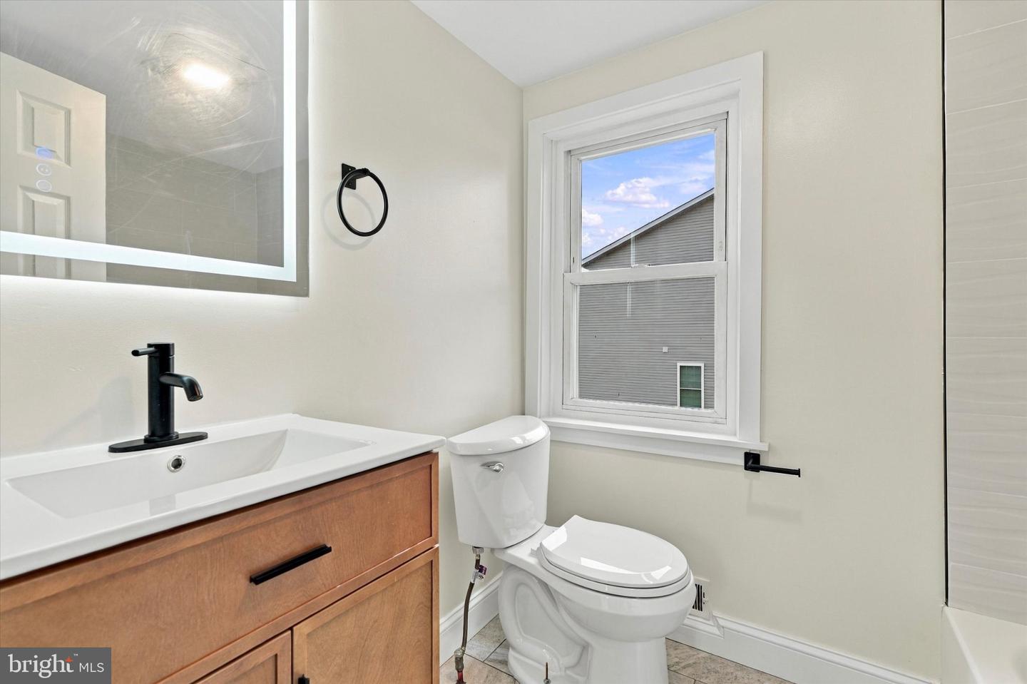 21 Grant St Property Photo 25
