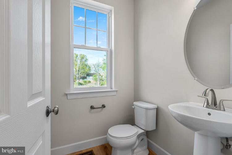 1798 Cold Springs Park Property Photo 11