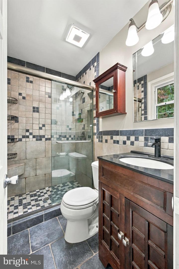 3407 Humpton Rd Property Photo 21