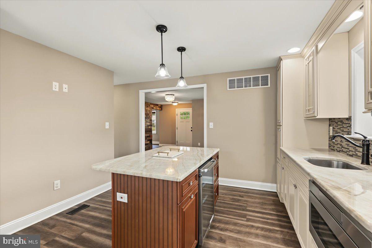 1216 Township Rd Property Photo 13