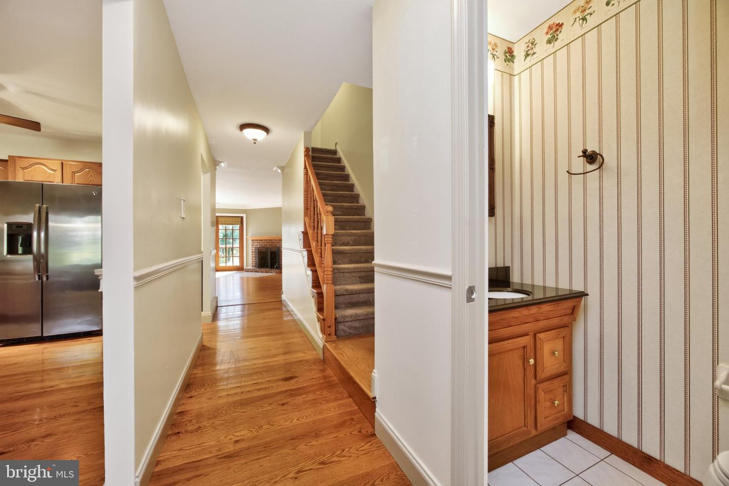135 Lampeter Ct Property Photo 9