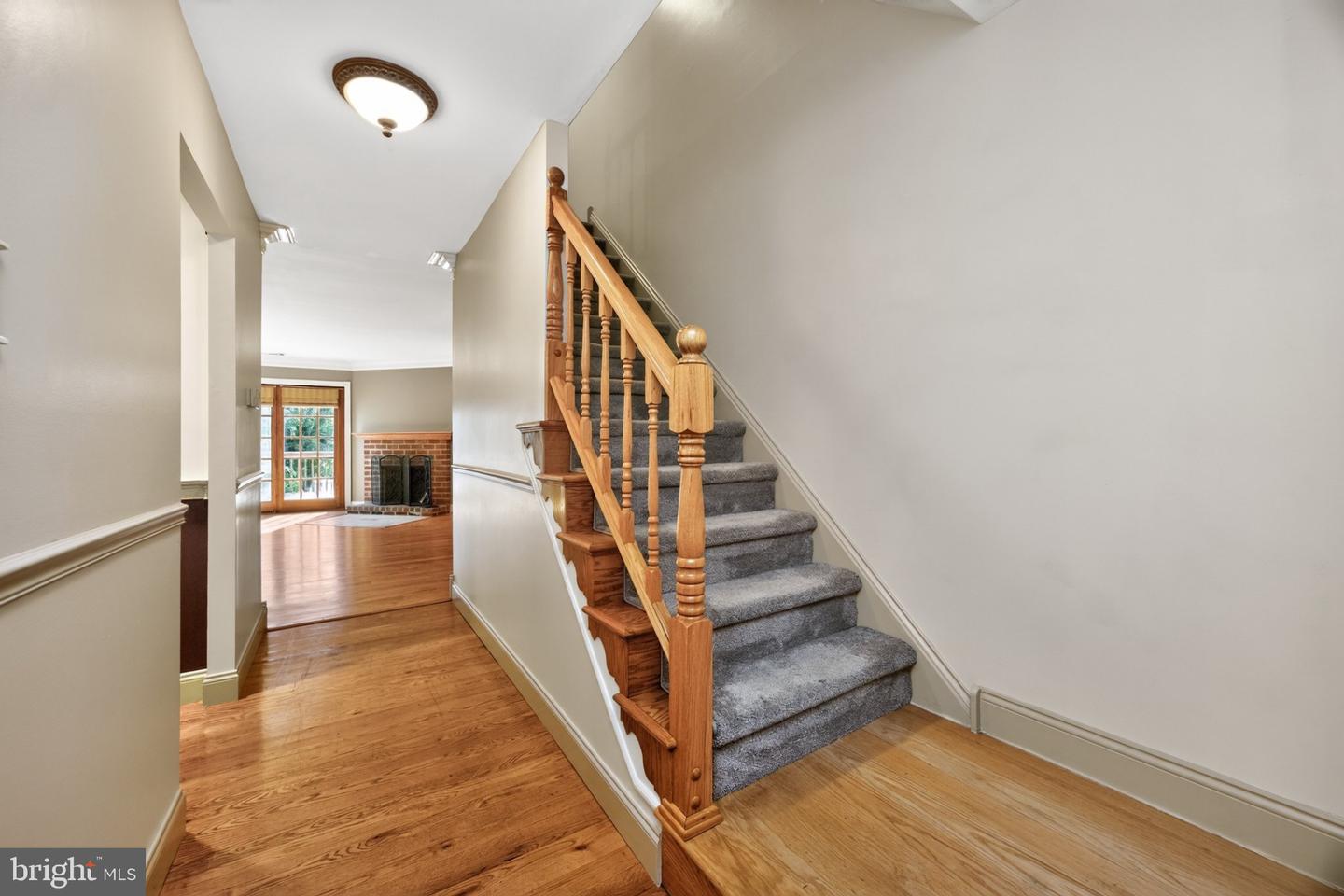 135 Lampeter Ct Property Photo 14