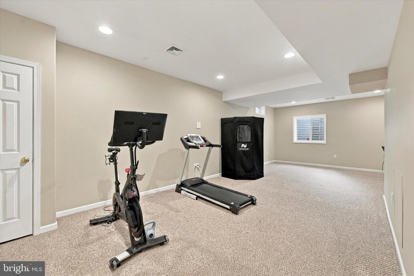 3228 Silbury Hl Property Photo 29