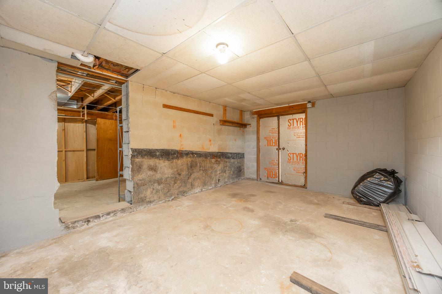 725 Susan Dr Property Photo 29