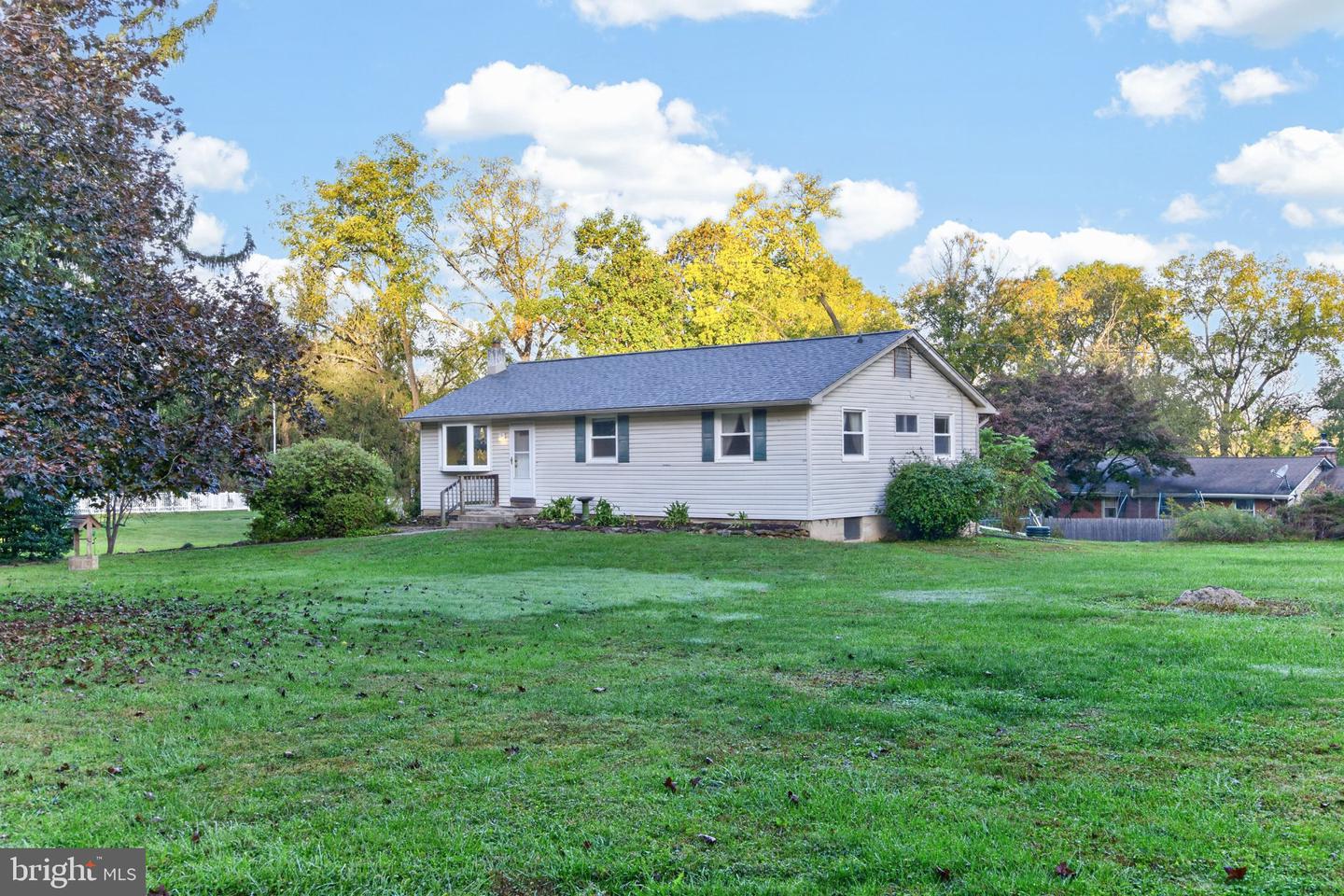 725 Susan Dr Property Photo 44