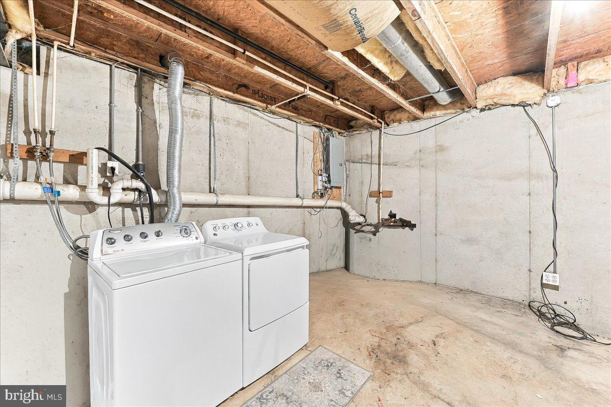 123 Mayfield Dr Property Photo 28