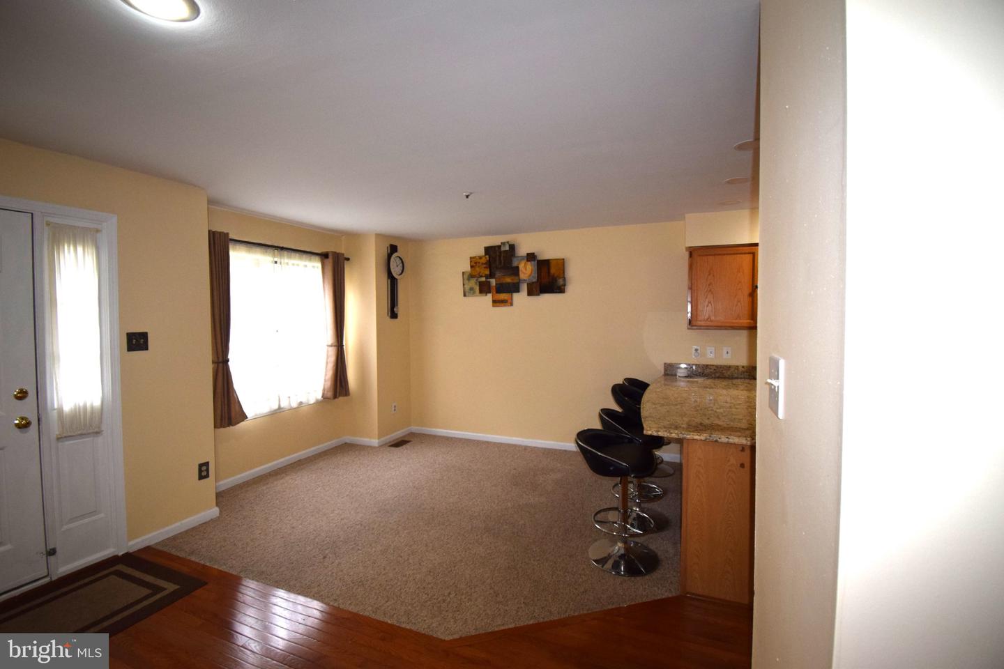 1490 Conifer Dr Property Photo 3