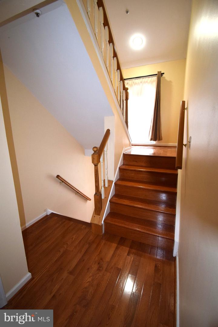 1490 Conifer Dr Property Photo 9