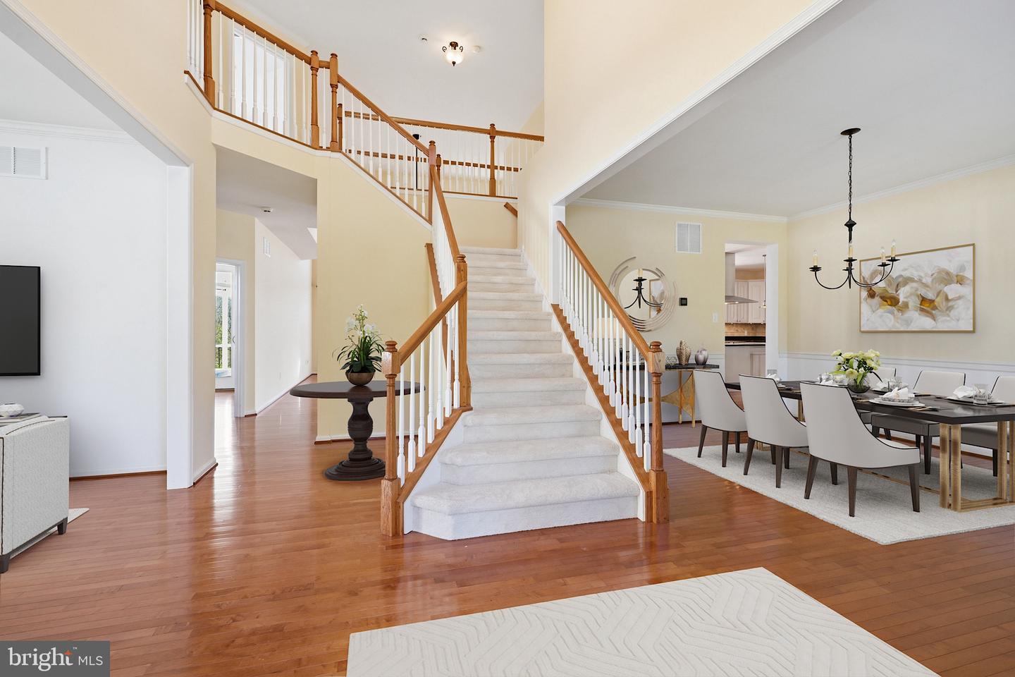 809 Hammersmith Ct Property Photo 3