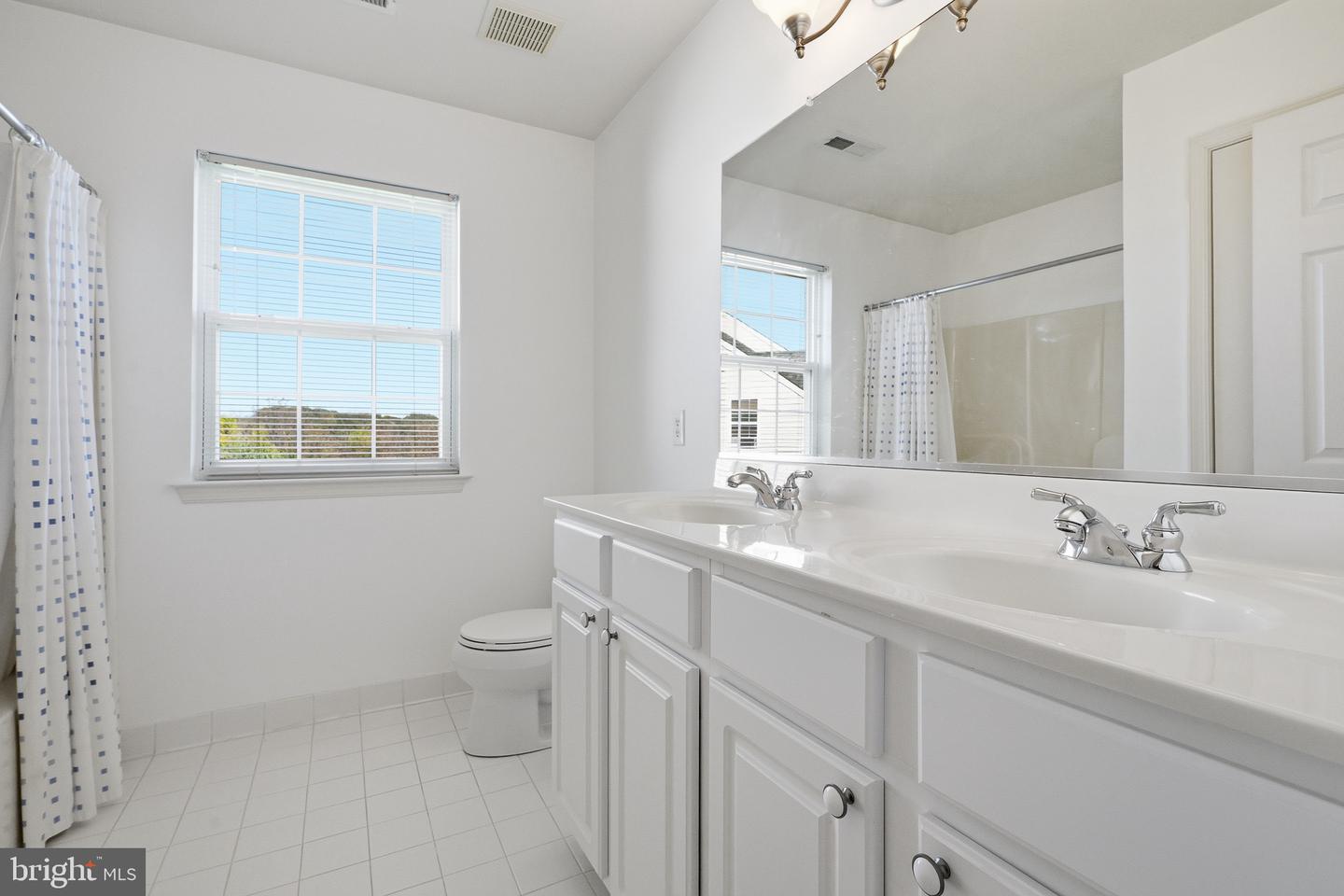 809 Hammersmith Ct Property Photo 30