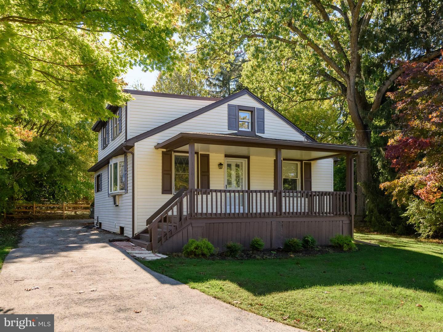1361 Old Phoenixville Pike Property Photo 1