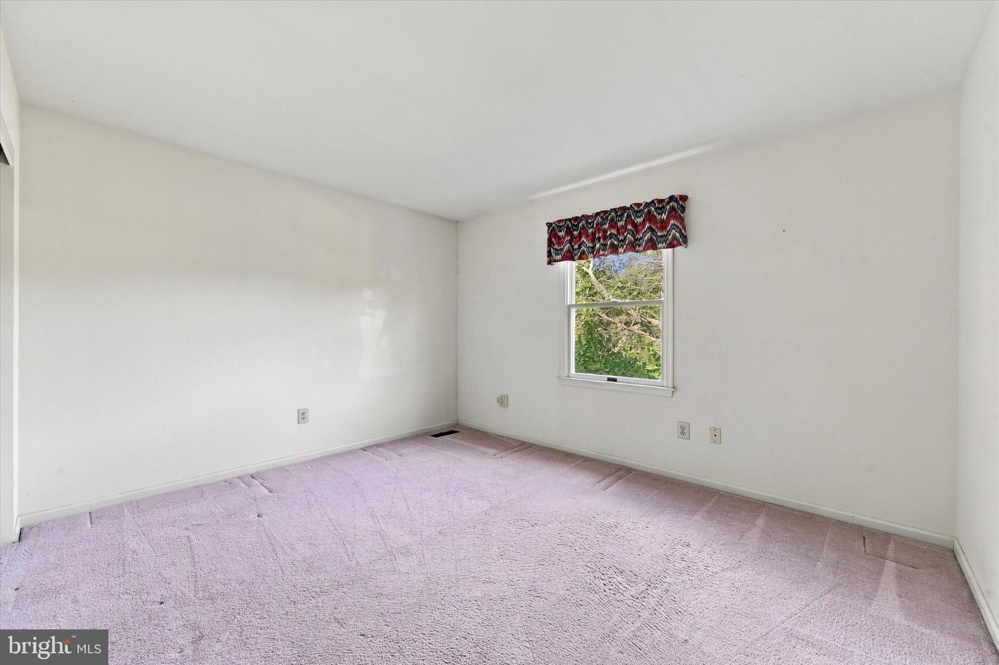 468 Creekside Dr Property Photo 23