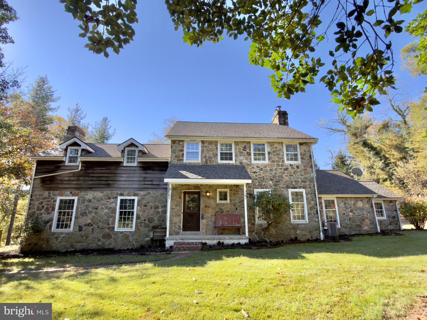 2305 Brintons Bridge Rd Property Photo 1