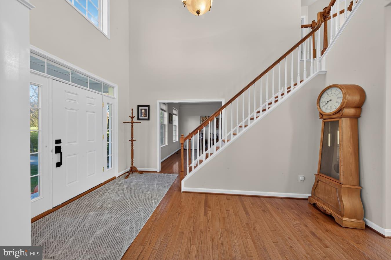 15 Windsor Ct Property Photo 9
