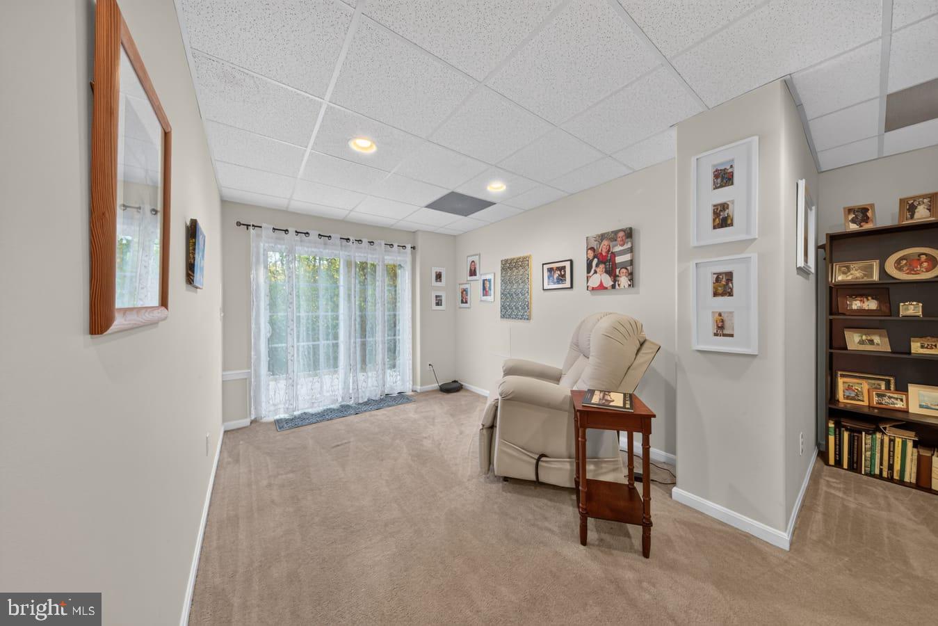 15 Windsor Ct Property Photo 77
