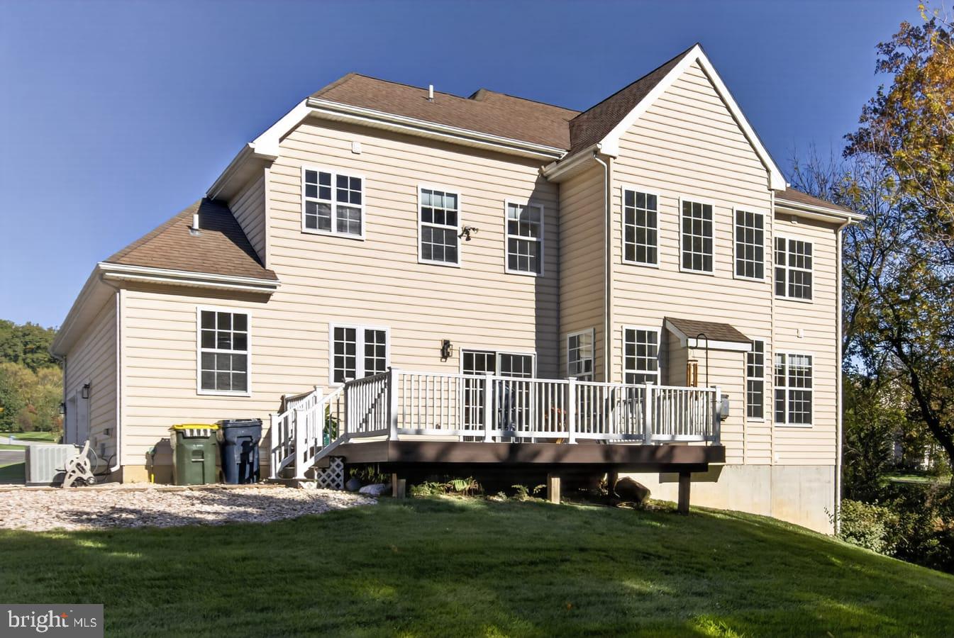 15 Windsor Ct Property Photo 88